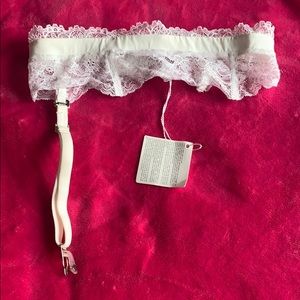 NWT La Perla Garter Belt